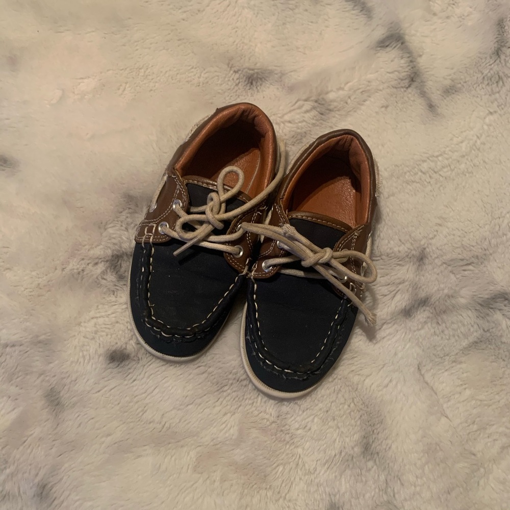 Robert Wayne Shoes